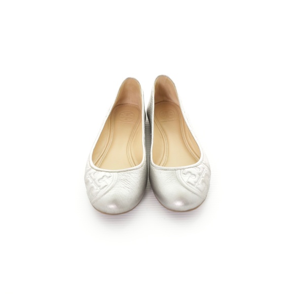 Tory Burch Ruby Ballet Flats Silver Metallic Pebbled Leather Slip On Womens 8.5M - Picture 2 of 8